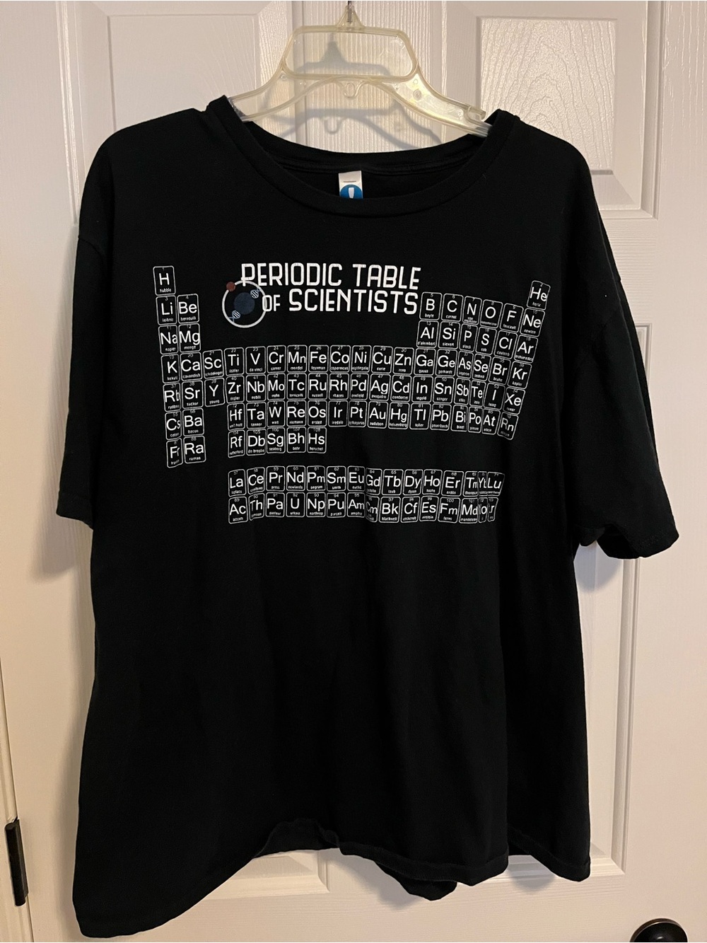 Graphic T-shirt Periodic Table of Scientists 2XL